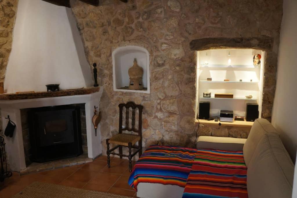 הוילה Ca Na Mar: Charming House In The Heart Of Bunyola, Tramuntana מראה חיצוני תמונה