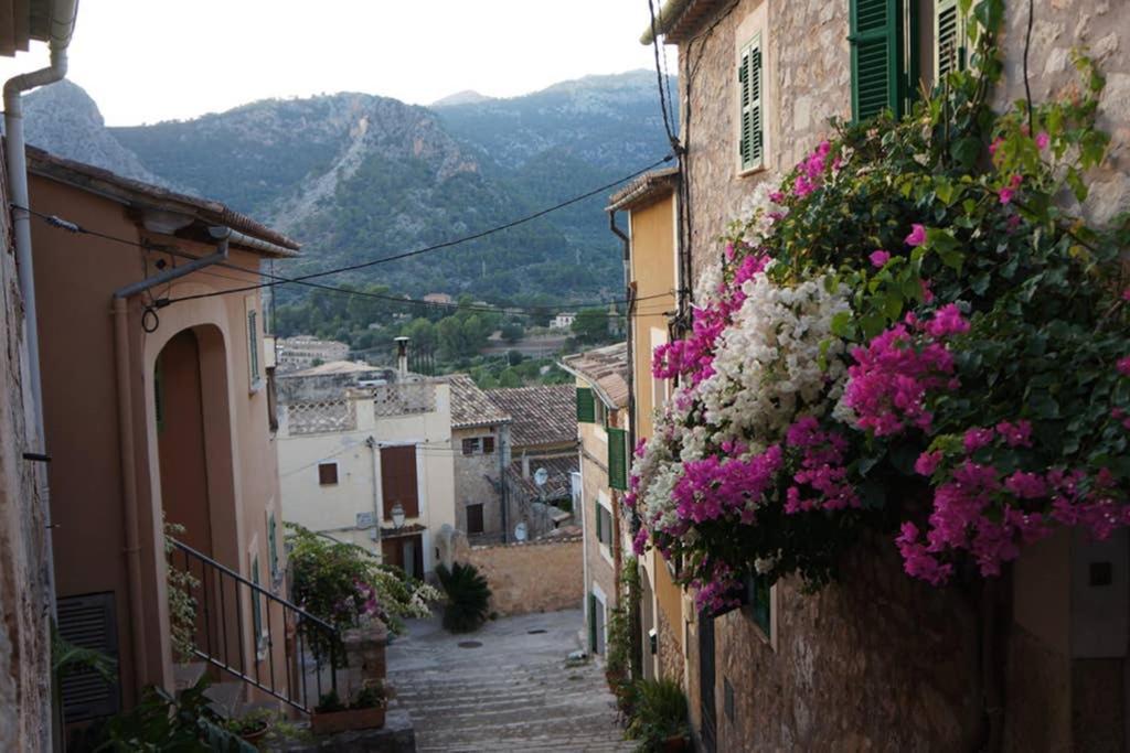 הוילה Ca Na Mar: Charming House In The Heart Of Bunyola, Tramuntana מראה חיצוני תמונה